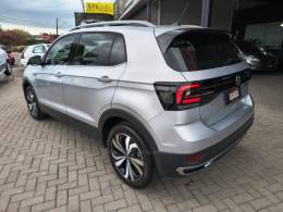 VOLKSWAGEN - T-CROSS - 2022/2023 - Prata - R$ 130.900,00