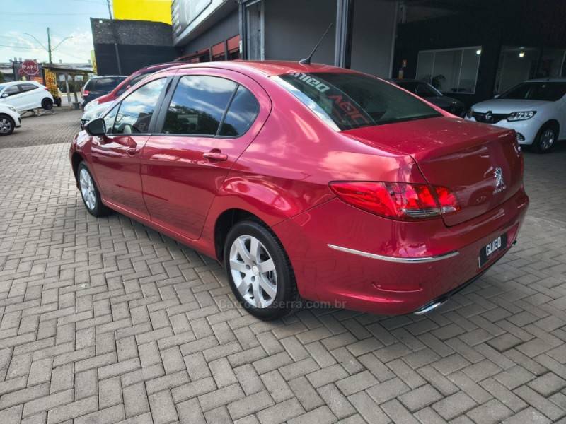 PEUGEOT - 408 - 2011/2012 - Vermelha - R$ 30.900,00