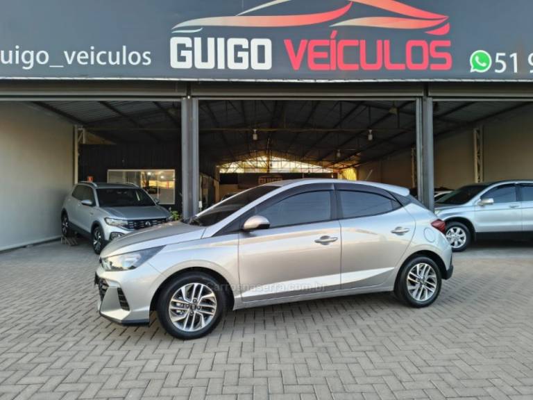 HYUNDAI - HB20 - 2021/2023 - Prata - R$ 70.900,00