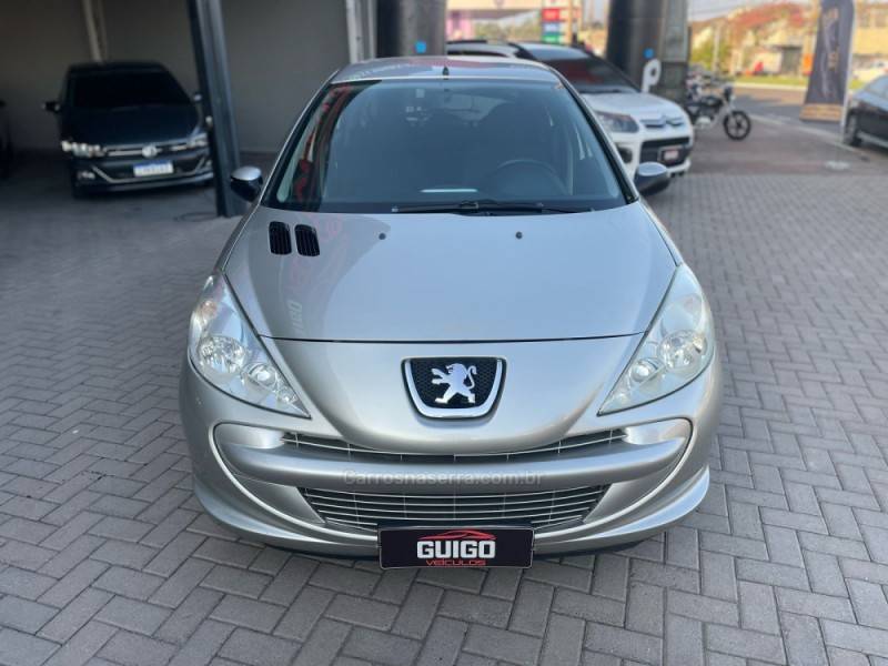 PEUGEOT - 207 - 2012/2012 - Prata - R$ 22.900,00
