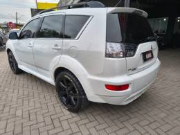 MITSUBISHI - OUTLANDER - 2012/2013 - Branca - R$ 68.900,00