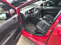 PEUGEOT - 408 - 2011/2012 - Vermelha - R$ 30.900,00
